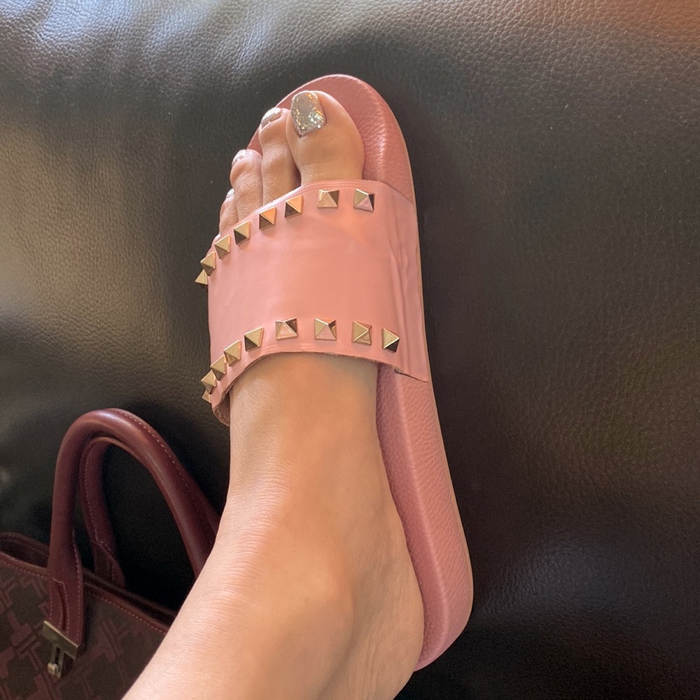 VALENTINO ROCKSTUD ACCENTS SLIDES - Picture 16 of 16